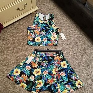 Crop top and high waisted skirt